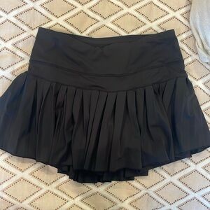 Goldhinge skirt